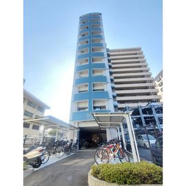 高宮駅より徒歩6分 4階 築22年の賃貸物件