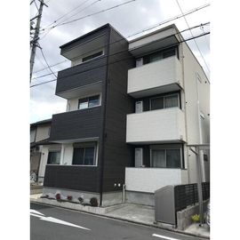 鶴里駅より徒歩5分 1階 築8年1ヶ月の賃貸物件