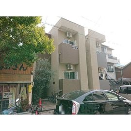 クリスタルカーデン 2階 築13年11ヶ月の賃貸物件