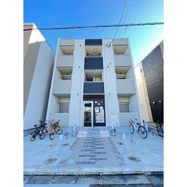 黄金駅より徒歩6分 築6年6ヶ月 3階建の賃貸物件