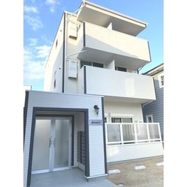 近鉄八田駅より徒歩6分 2階 築6年2ヶ月の賃貸物件