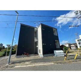 Vella 1階 築9年8ヶ月の賃貸物件