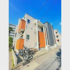 金山駅より徒歩9分 1階 築10年6ヶ月の賃貸物件
