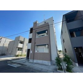 山王駅より徒歩8分 1階 築7年10ヶ月の賃貸物件