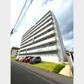 上飯田駅より徒歩10分 3階 築8年の賃貸物件