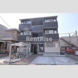 江南駅より徒歩3分 築3年2ヶ月 3階建の賃貸物件