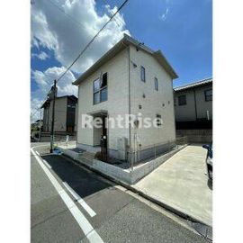 西一宮駅より徒歩8分 築4年3ヶ月 2階建の賃貸物件