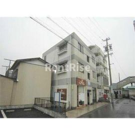 今伊勢駅より徒歩3分 築35年4ヶ月 3階建の賃貸物件