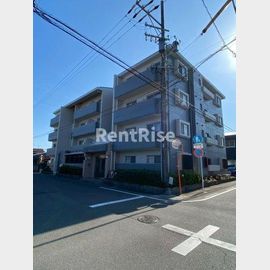江南駅より徒歩13分 築36年5ヶ月 4階建の賃貸物件