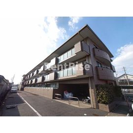 石刀駅より徒歩8分 築30年10ヶ月 3階建の賃貸物件