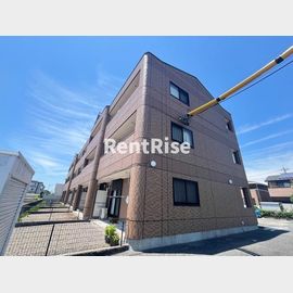 石刀駅より徒歩19分 築18年7ヶ月 3階建の賃貸物件