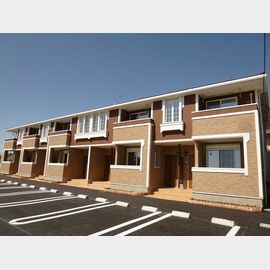 中菅谷駅より徒歩7分 築13年1ヶ月 2階建の賃貸物件