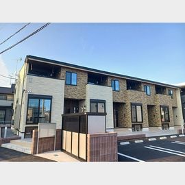 赤塚駅よりバス13分 築1年7ヶ月 2階建の賃貸物件