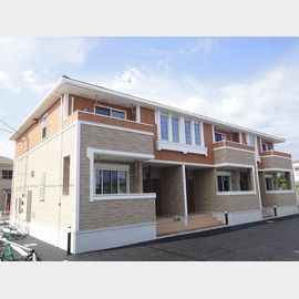 水戸駅よりバス13分 築8年8ヶ月 2階建の賃貸物件