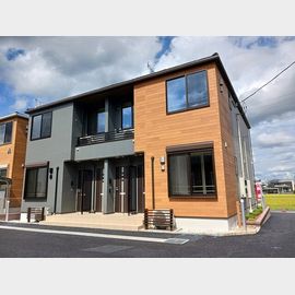 友部駅よりバス3分 新築 2階建の賃貸物件