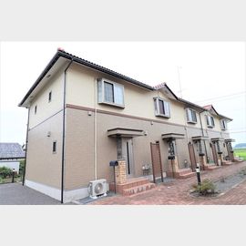 内原駅より徒歩10分 築16年10ヶ月 2階建の賃貸物件