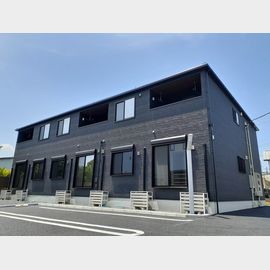 水戸駅よりバス11分 築3年1ヶ月 2階建の賃貸物件