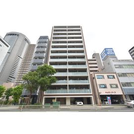 南森町駅より徒歩9分 5階 築5年の賃貸物件