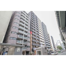 SERENiTE本町refletの賃貸物件