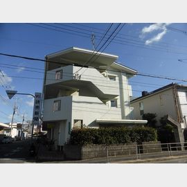塚本駅より徒歩9分 3階 築38年5ヶ月の賃貸物件