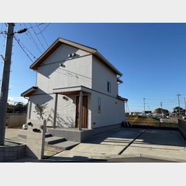 荒川沖駅より徒歩15分 築3年5ヶ月 2階建の賃貸物件