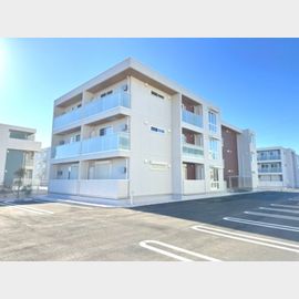 万博記念公園駅より徒歩23分 1階 新築の賃貸物件