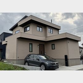 みどりの駅より徒歩12分 築3年9ヶ月 2階建の賃貸物件