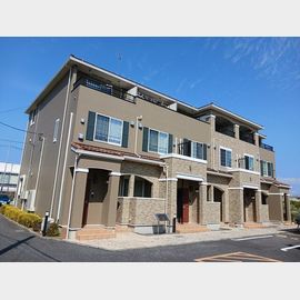 水海道駅より徒歩12分 築12年2ヶ月 3階建の賃貸物件