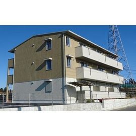 みどりの駅より徒歩16分 築13年7ヶ月 3階建の賃貸物件