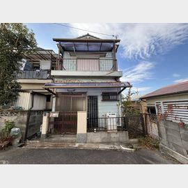 桜井駅より徒歩8分 1階 築57年の賃貸物件