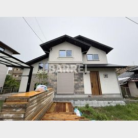 牧落駅より徒歩3分 築2年10ヶ月 2階建の賃貸物件