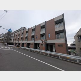 東泉丘タウンハウス 1階 築16年3ヶ月の賃貸物件