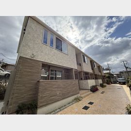 石橋阪大前駅より徒歩16分 1階 築2年1ヶ月の賃貸物件