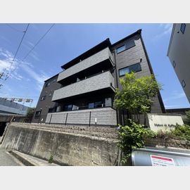 石橋阪大前駅より徒歩15分 3階 築7年1ヶ月の賃貸物件