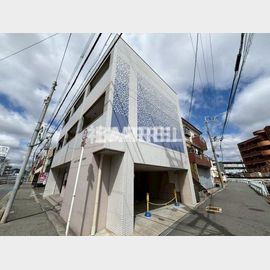 アマントリビエール鉢塚 3階 築16年6ヶ月の賃貸物件