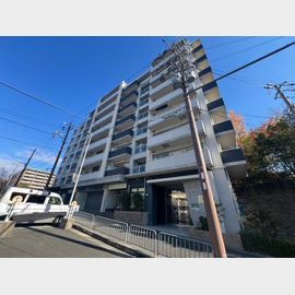 緑地公園駅より徒歩17分 1階 築18年11ヶ月の賃貸物件