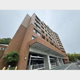 グランドメゾン万博公園南の賃貸物件