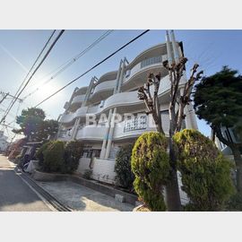 レジデンス鷹ケ巣 2階 築36年8ヶ月の賃貸物件