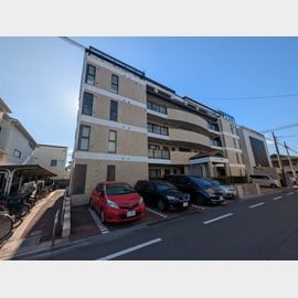 岡町駅より徒歩11分 4階 築36年7ヶ月の賃貸物件