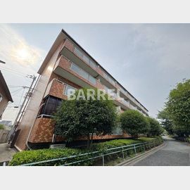 神崎川駅より徒歩9分 4階 築38年の賃貸物件