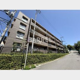 緑地公園駅より徒歩7分 1階 築29年4ヶ月の賃貸物件