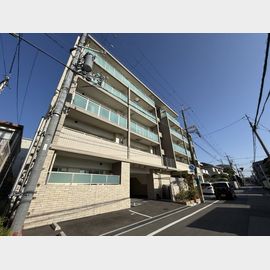 岡町駅より徒歩13分 3階 築2年3ヶ月の賃貸物件