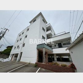 シャルレ岡町の賃貸物件