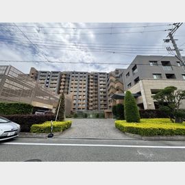 曽根駅より徒歩9分 築17年4ヶ月 13階建の賃貸物件