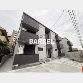 千里山駅より徒歩15分 新築 3階建の賃貸物件
