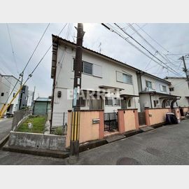 緑地公園駅より徒歩17分 築50年6ヶ月 2階建の賃貸物件