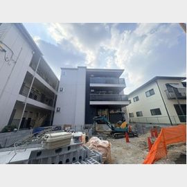 石橋阪大前駅より徒歩4分 新築 3階建の賃貸物件