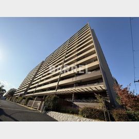 ジオ千里桃山台１番館の賃貸物件