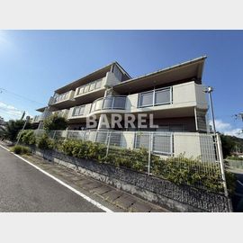 ラステラ 1階 築30年4ヶ月の賃貸物件