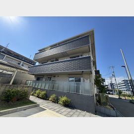 アルブルコート 3階 築5年7ヶ月の賃貸物件